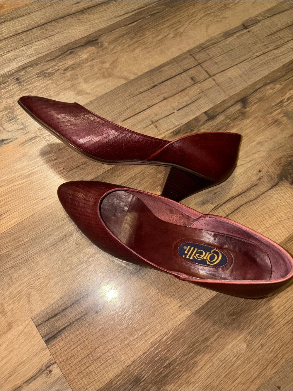 Vintage Corelli Women's Leather Burgundy Pointed-Toe Pumps